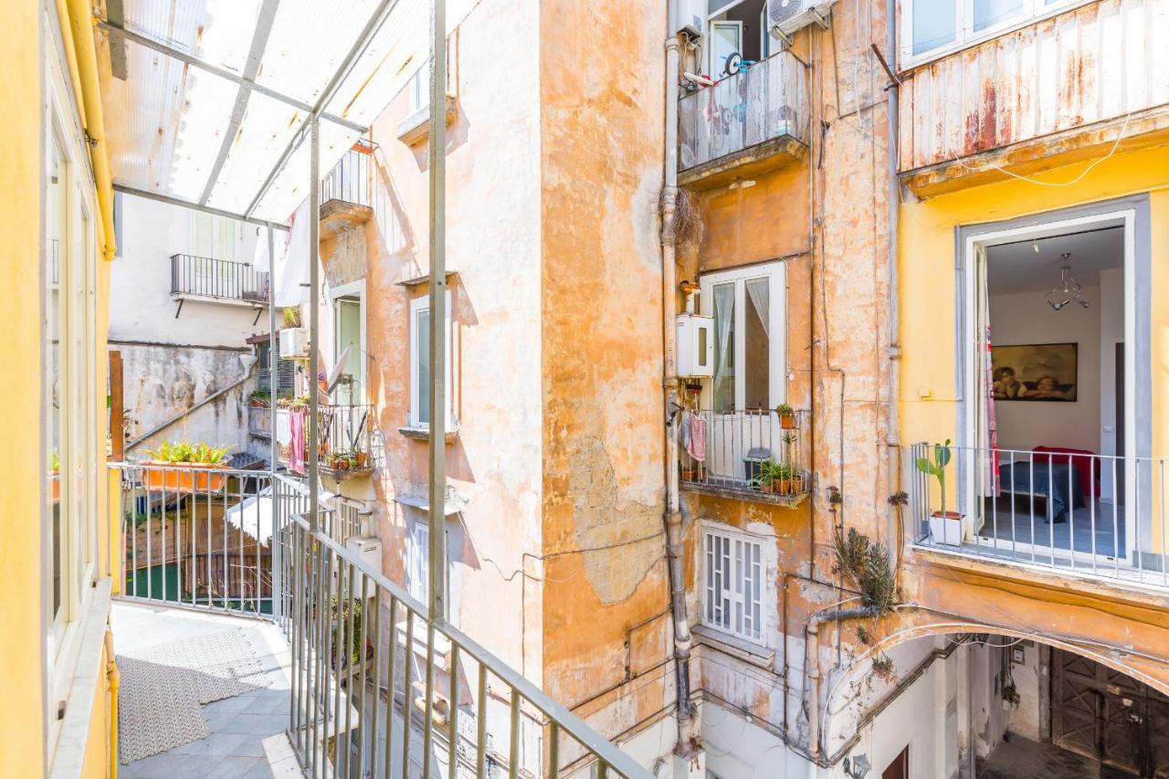 Sansevero Family Apartment By Wonderful Italy Неаполь Экстерьер фото